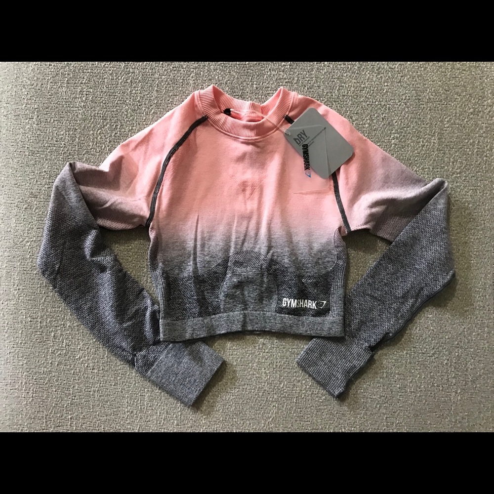 Cropped workout top